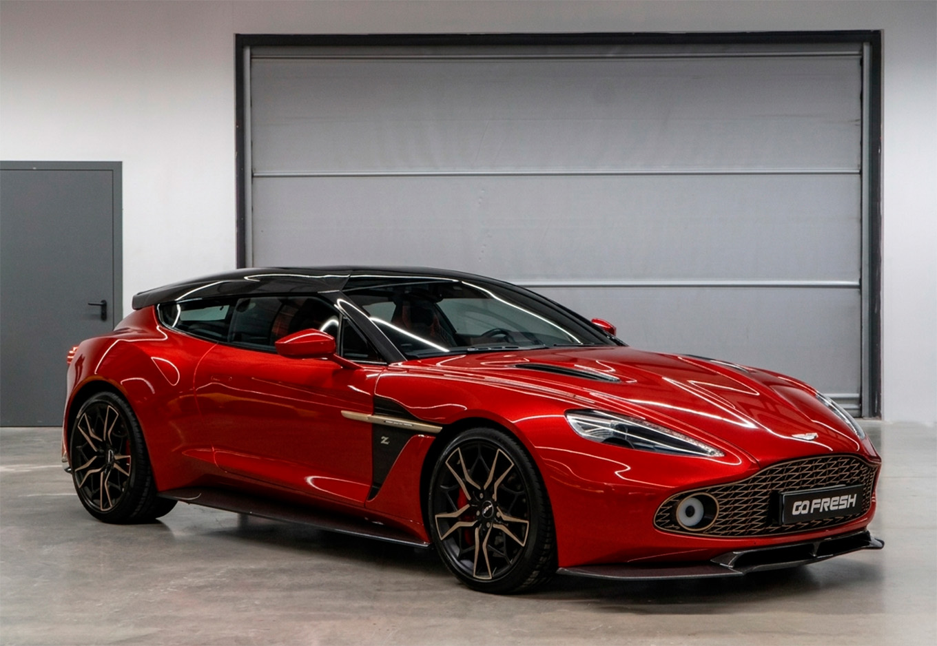 На Авито Авто продают редчайший Aston Martin Vanquish Zagato: вот что это за машина