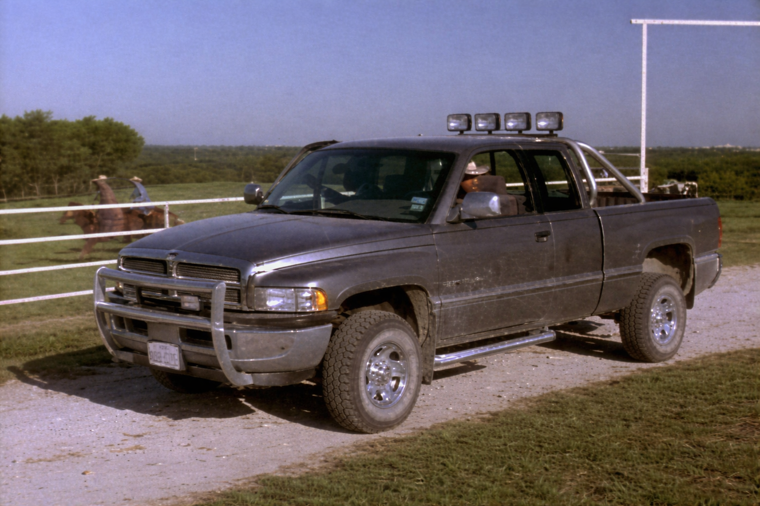walker texas ranger truck - Ilustrasi 2